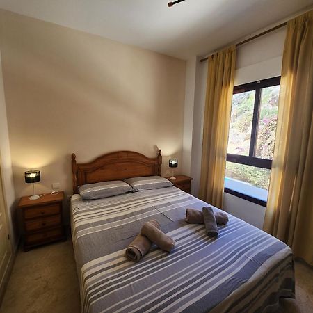 Burriana Front Line Apartment เนร์คา ภายนอก รูปภาพ