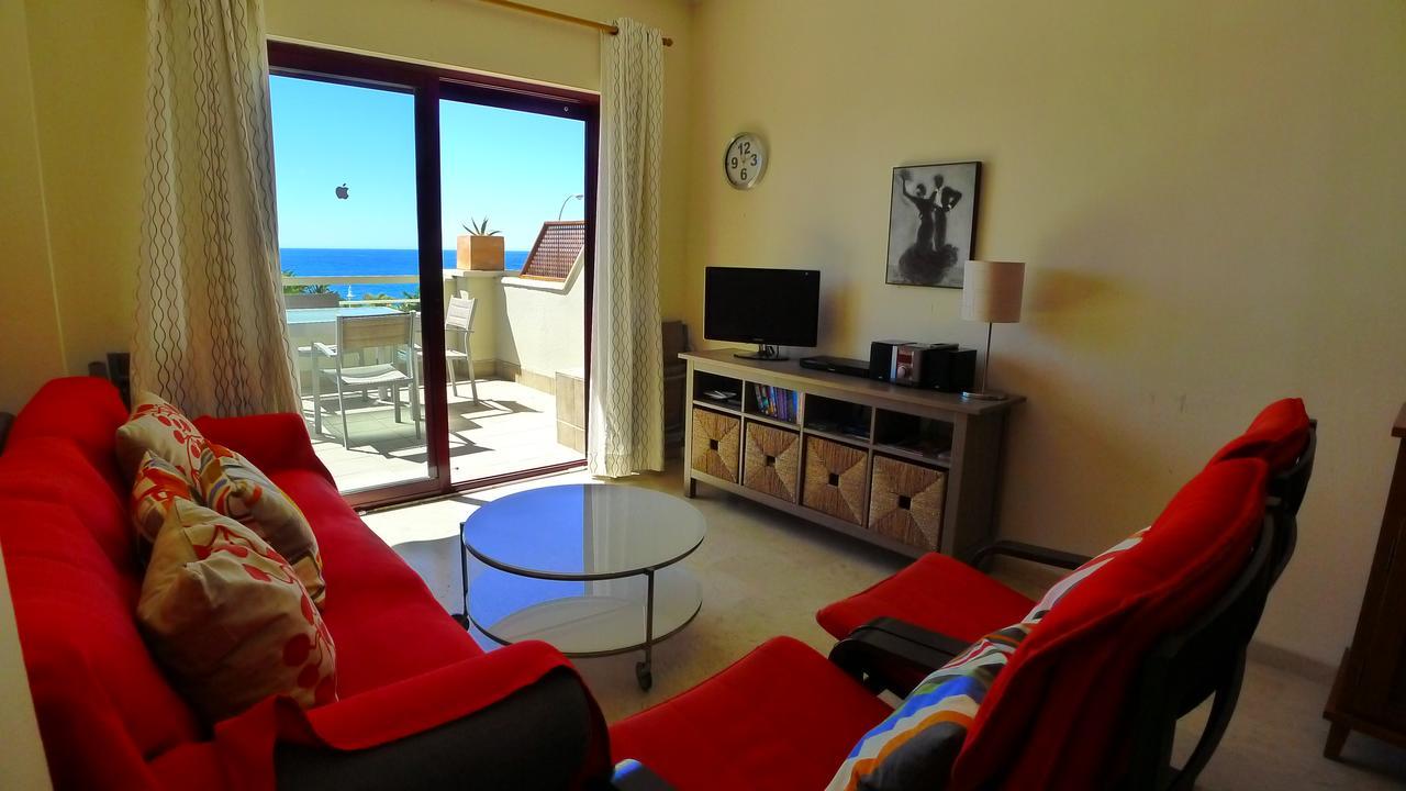 Burriana Front Line Apartment เนร์คา ภายนอก รูปภาพ