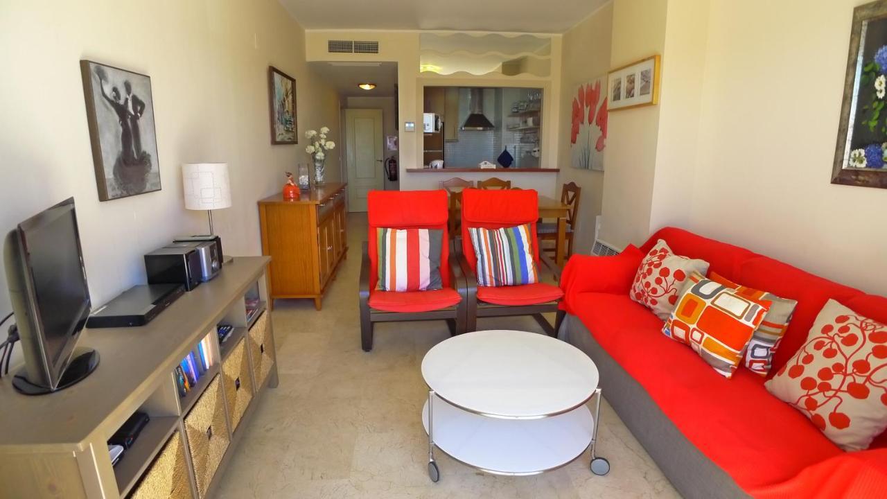 Burriana Front Line Apartment เนร์คา ภายนอก รูปภาพ